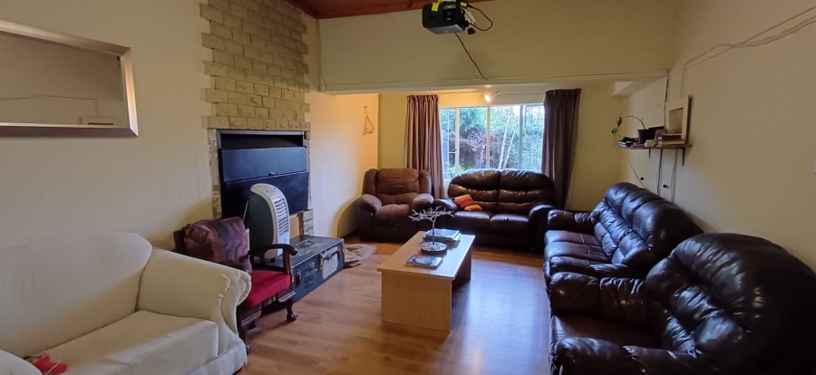 3 Bedroom Property for Sale in Hospitaalheuwel Free State